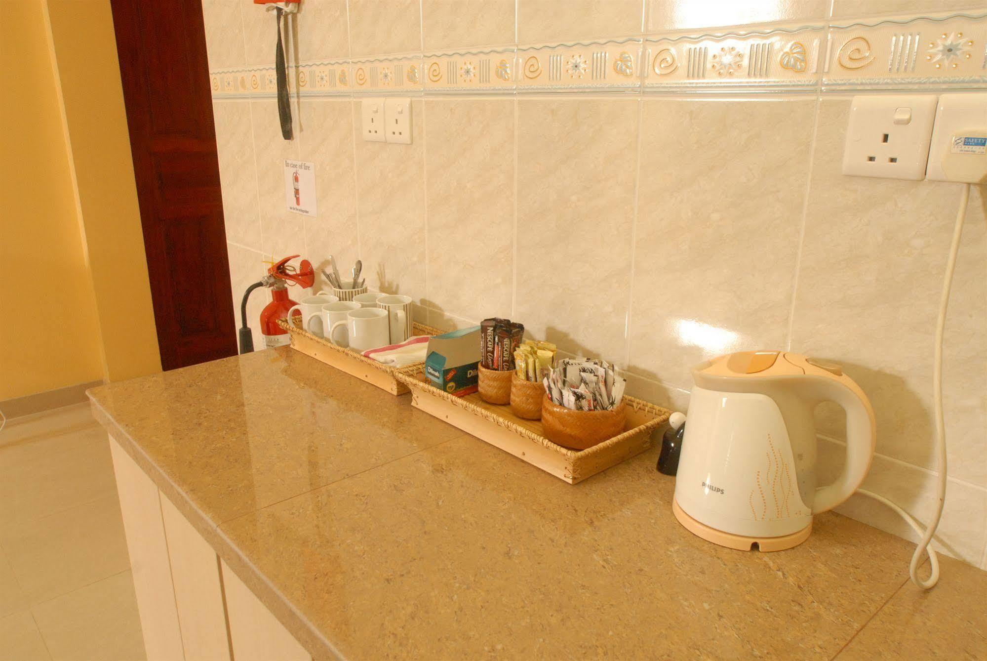 House Clover Male Bagian luar foto